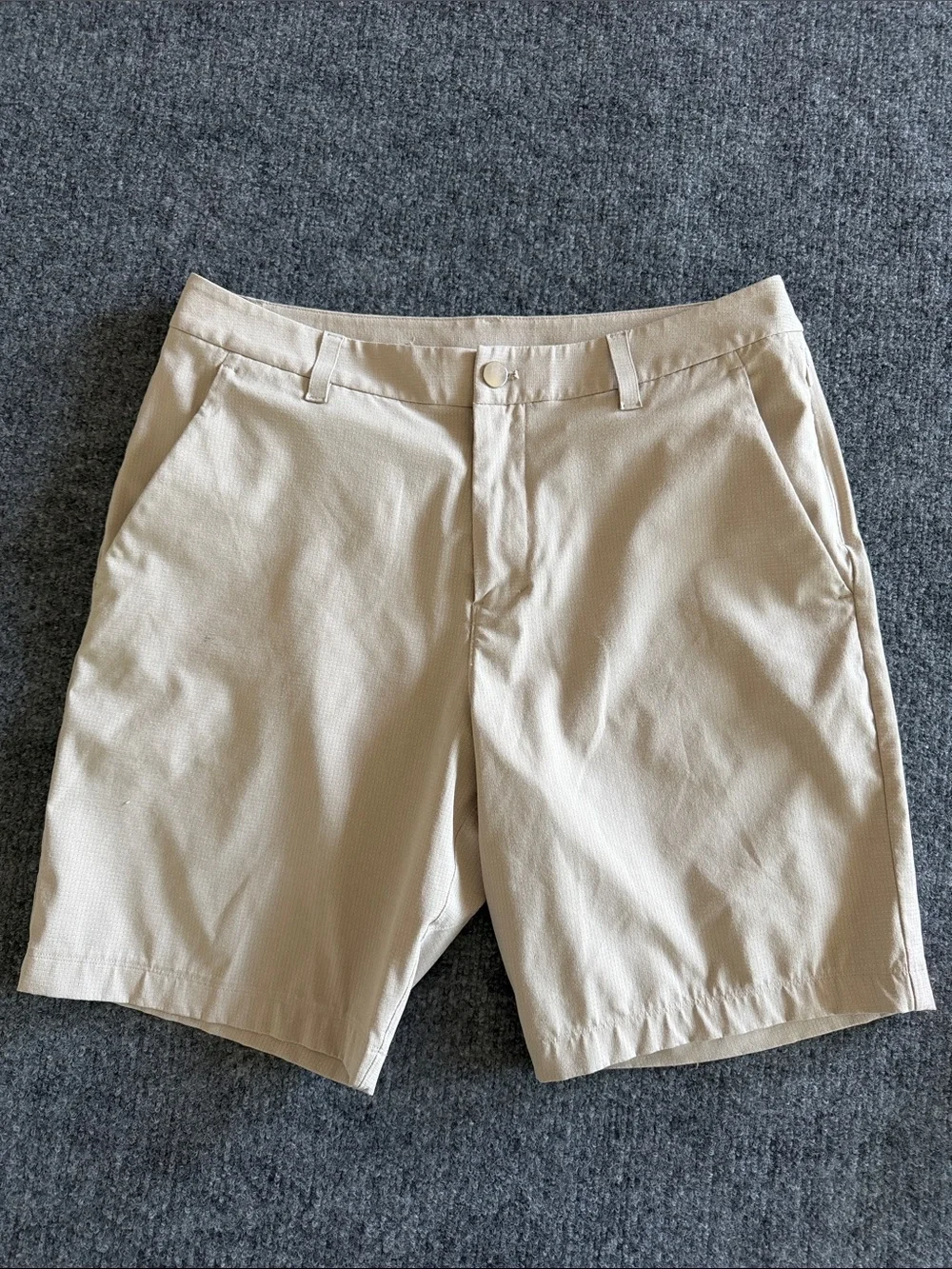 Lululemon ABC Classic-Fit Short 9